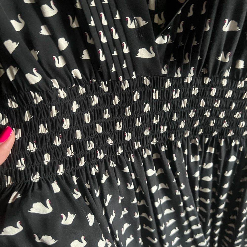 Kate Spade Black and White Swan Print Dress size medium - Picture 4 of 6
